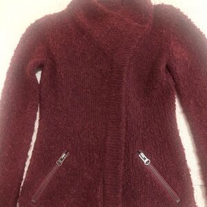 Max Studio ❤️ Beautiful sweater / jacket